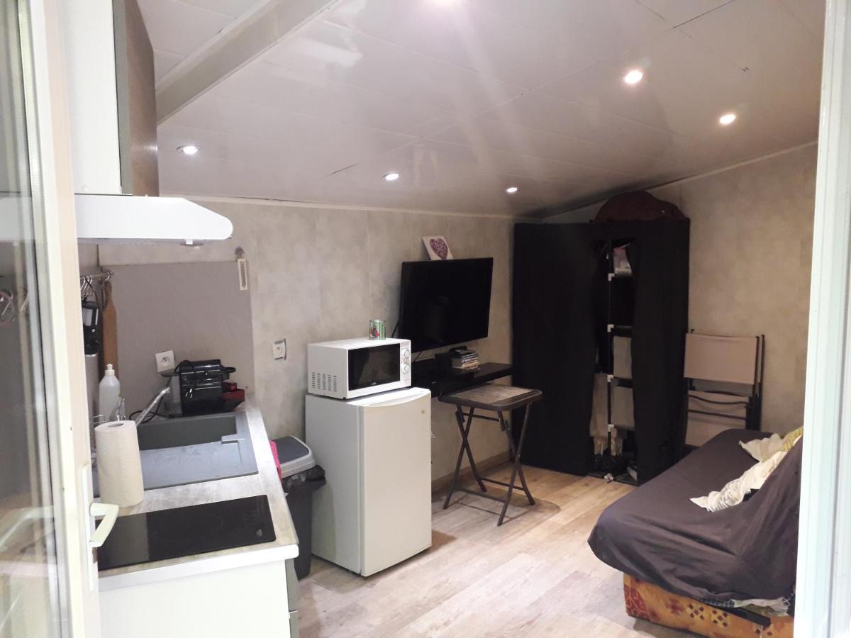 Touet-de-l'Escarene Chalet Type Studio De Charme Avec Jacuzzi 게스트하우스 외부 사진